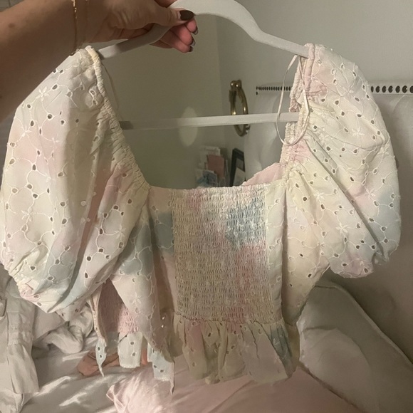 Free the Roses top - Picture 4 of 4